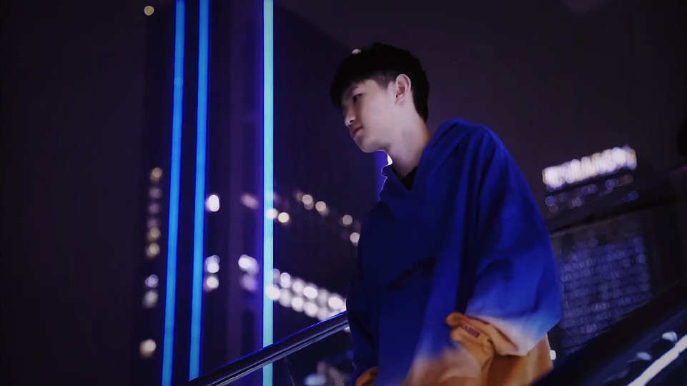 距不大