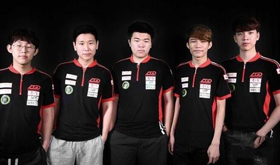 法国前锋 法国前锋