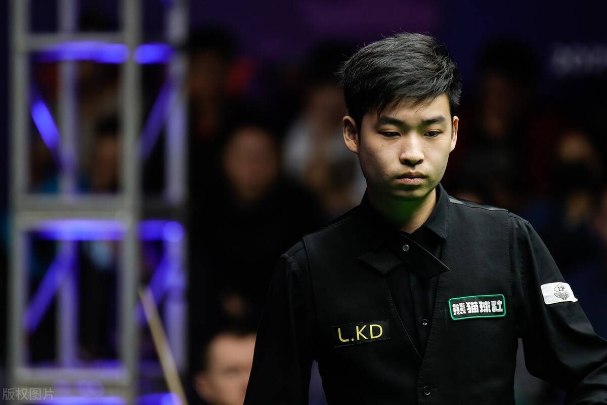 向回跑打穿 向回跑打穿